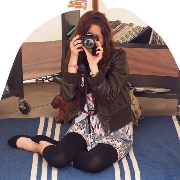 Meet your Posher, Jessica - Picture 1 of 1